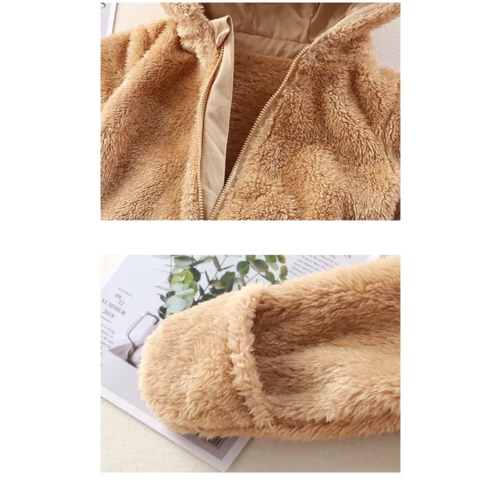 CozyBear – Pehmeä ja lämmin – vauvan body, jossa on eläinaiheinen huppu