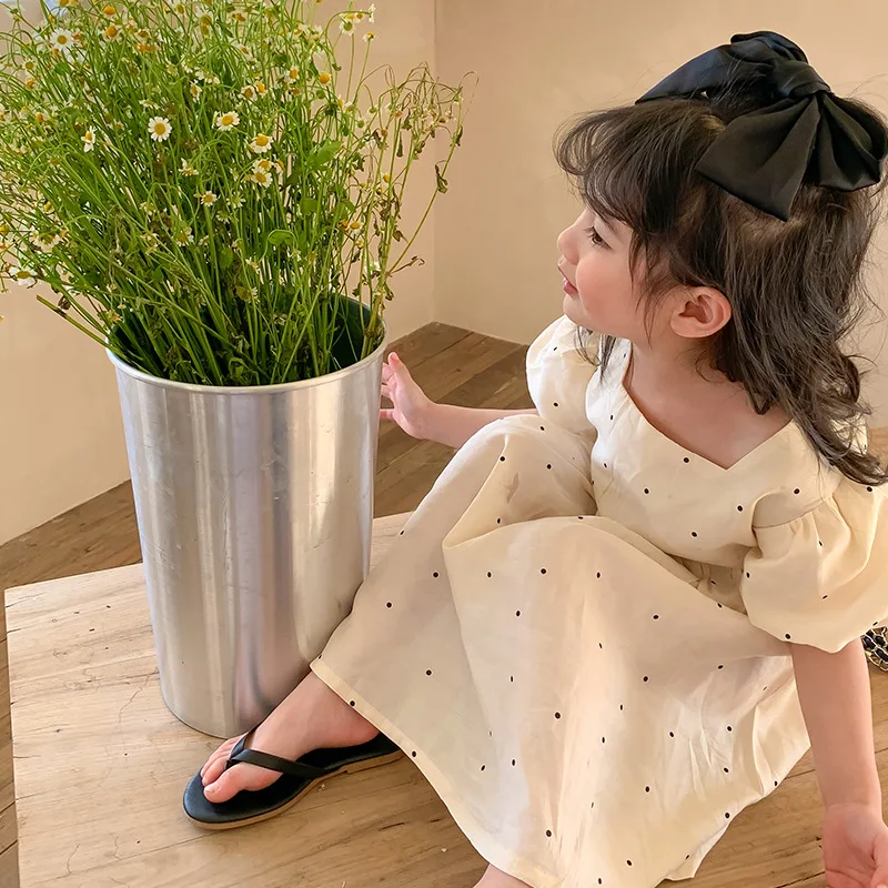 LittleTwinkle – Pehmeä ja mukava – lastenmekko, jossa on kaksi rusettia