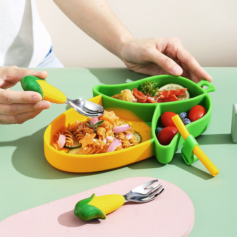 MiniMeal – Turvallinen ja luistamaton – silikoninen pikkulasten lautasetti ja ruokailuvälineet