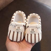 Thumbnail for TinyToes – Pehmeät ja lämpimät – vauvan ensimmäiset kengät raidallisella kuviolla