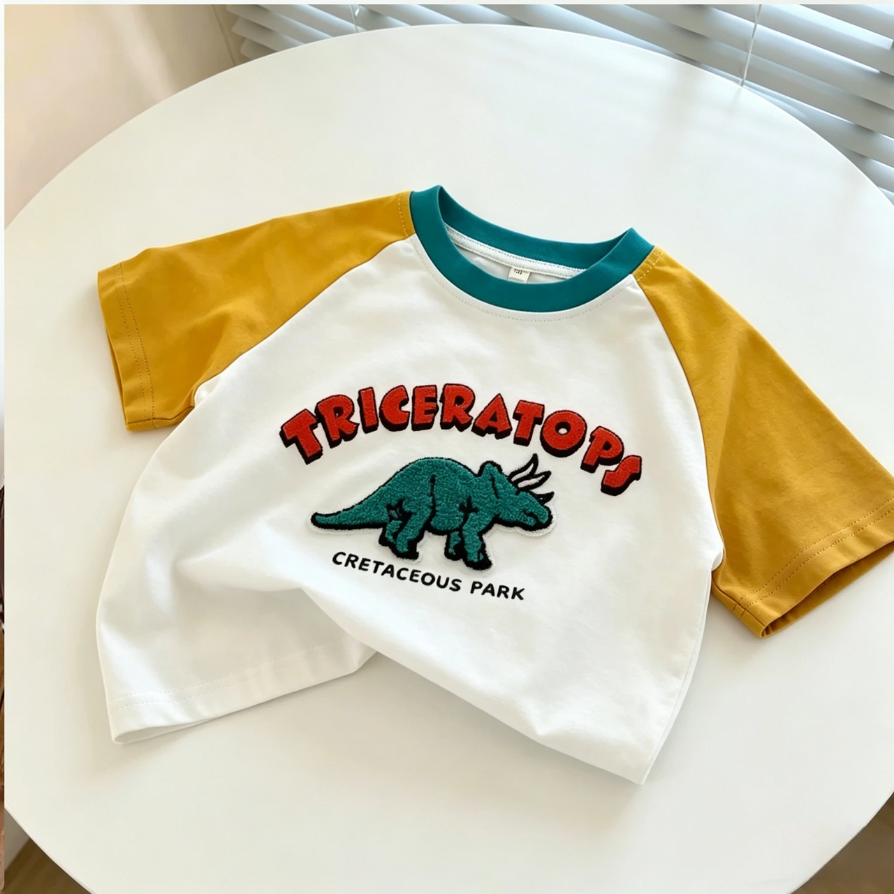 StreetBoy – Tyylikäs ja mukava – lasten T-paita, jossa on raglanhihat ja painatus
