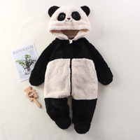 Thumbnail for CozyBear – Pehmeä ja lämmin – vauvan body, jossa on eläinaiheinen huppu