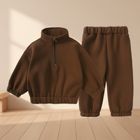 Thumbnail for Winter Tracksuit – Lämmin ja mukava – talvinen lastenvaatepaketti
