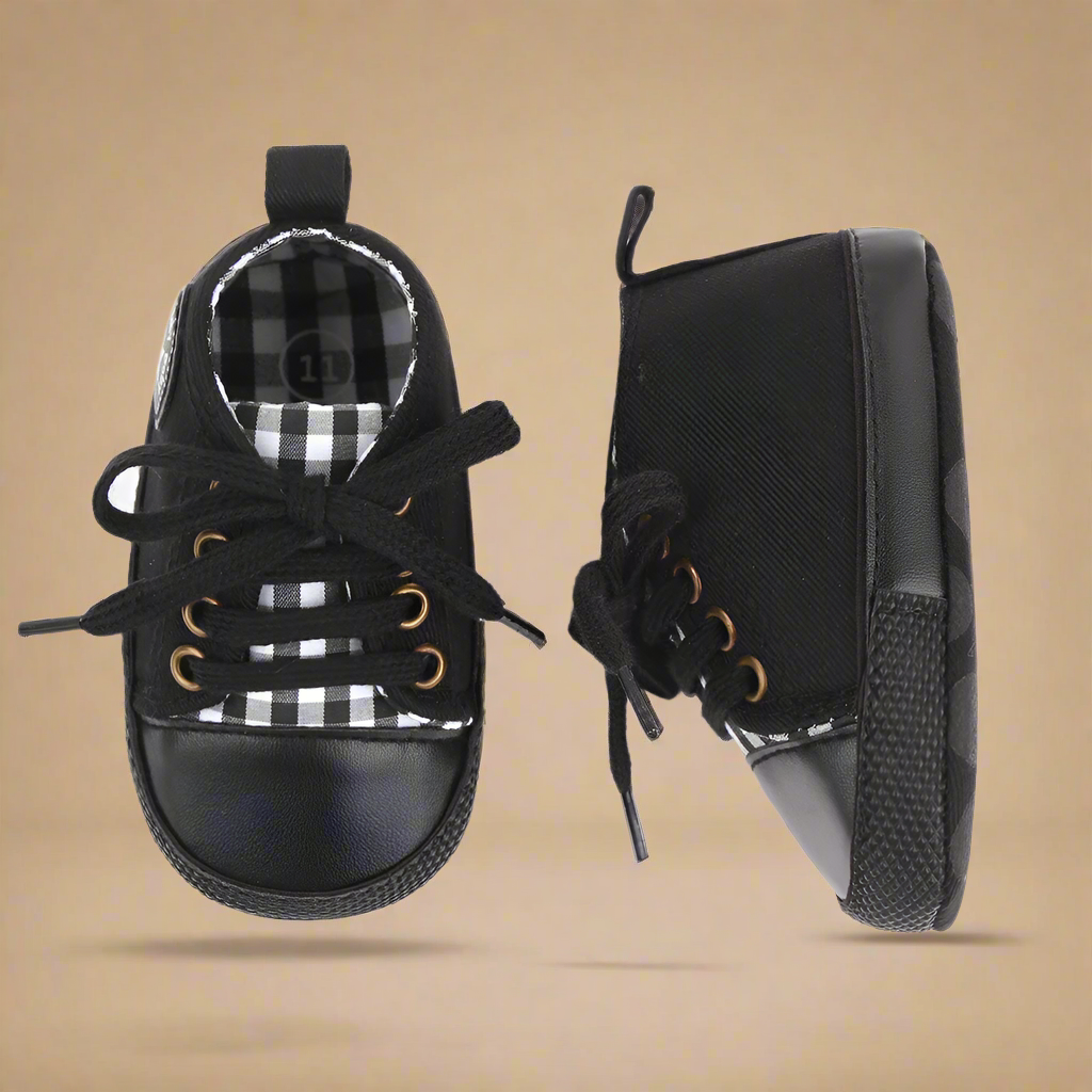 BabyStride – Hengittävä ja joustava – Ensimmäiset askeleet -lenkkarit