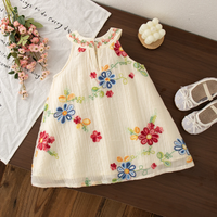 Thumbnail for MiniFlora – Kevyt ja viehättävä – Brodeerattu mekko pikkutytöille