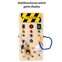 Thumbnail for TinyTech – Puinen aktiviteettitaulu valoilla ja kytkimillä – oppimislelu