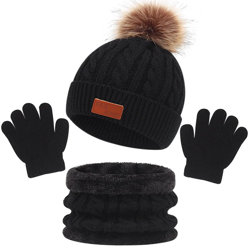 CozyPom –Lämmin & Pehmeä - Talvisetti, jossa on pipo, huivi ja hanskat