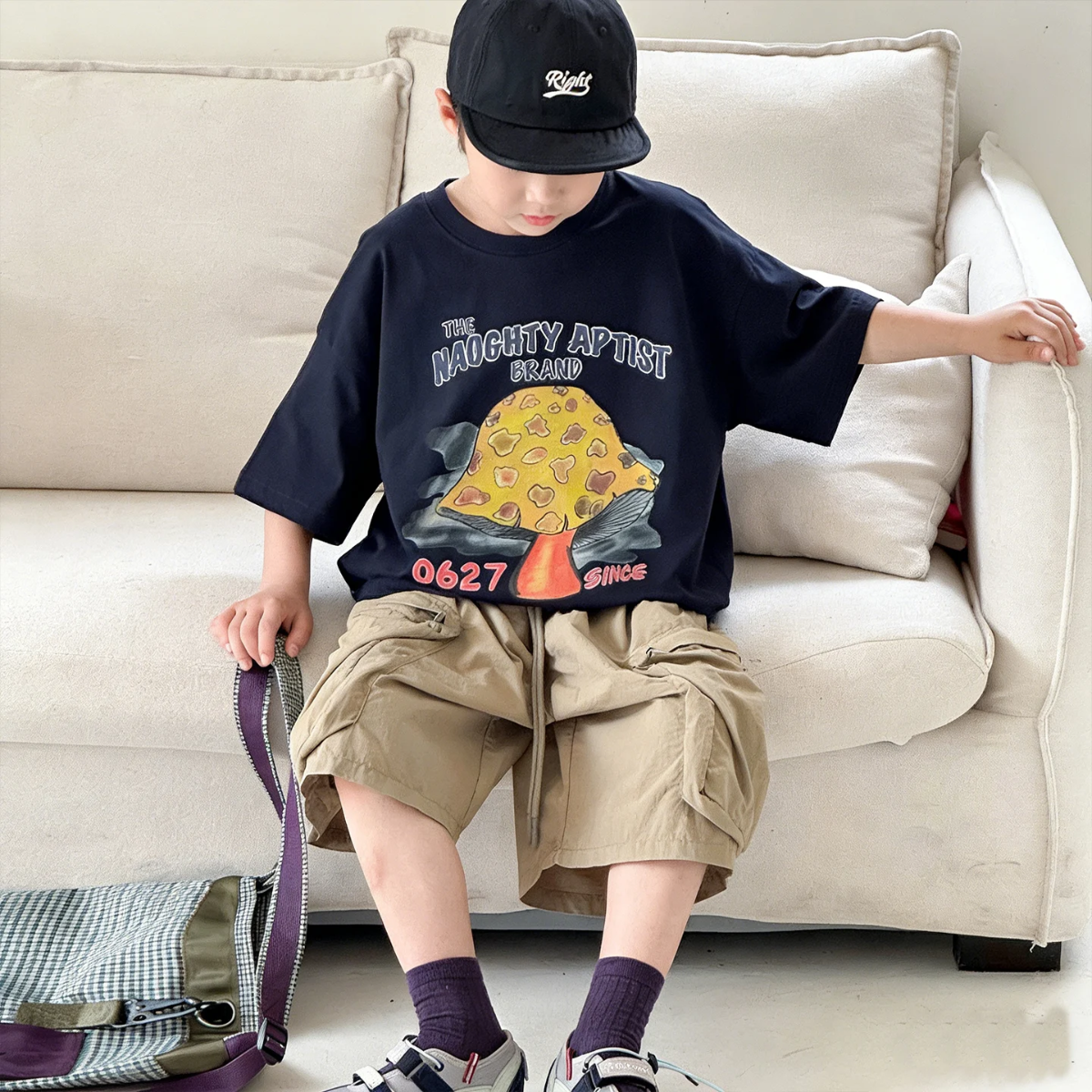MushroomPlay – Casual & Streetwear – Ylisuuri T-paita, jossa on sienikuvio
