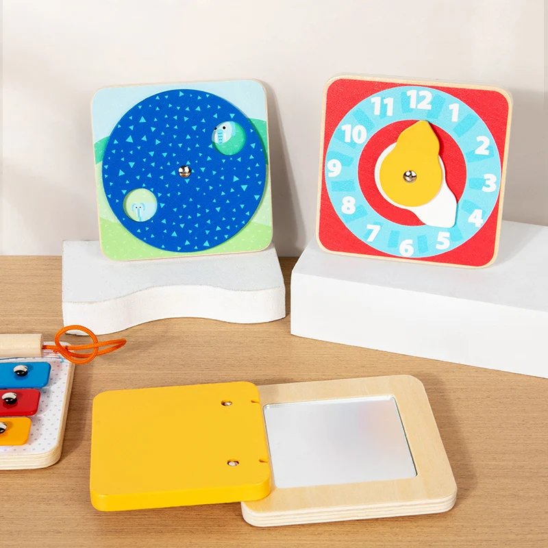 TinySkills – Luova & opettavainen – Montessori-magneettinen Busy Board -leikkitaulu