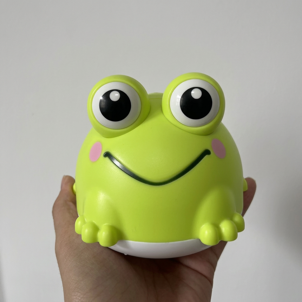 FrogSplash – Iloinen ja vuorovaikutteinen – Automaattinen vesilähde