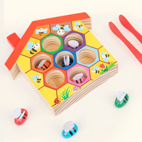 Thumbnail for HoneyHive – Montessori &  Opettavainen – Puinen mehiläisten lajittelupeli