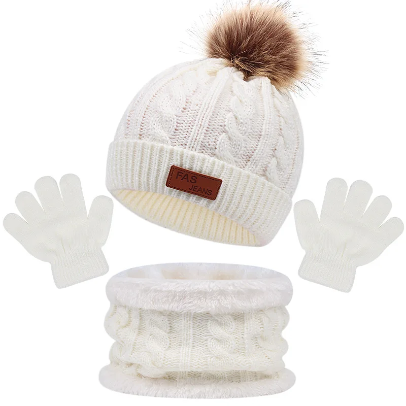 CozyPom –Lämmin & Pehmeä - Talvisetti, jossa on pipo, huivi ja hanskat