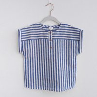 Thumbnail for LittleClassic – Tyylikäs ja mukava – Poikien pellavapaita, jossa on napit