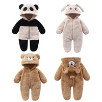 Thumbnail for CozyBear – Pehmeä ja lämmin – vauvan body, jossa on eläinaiheinen huppu