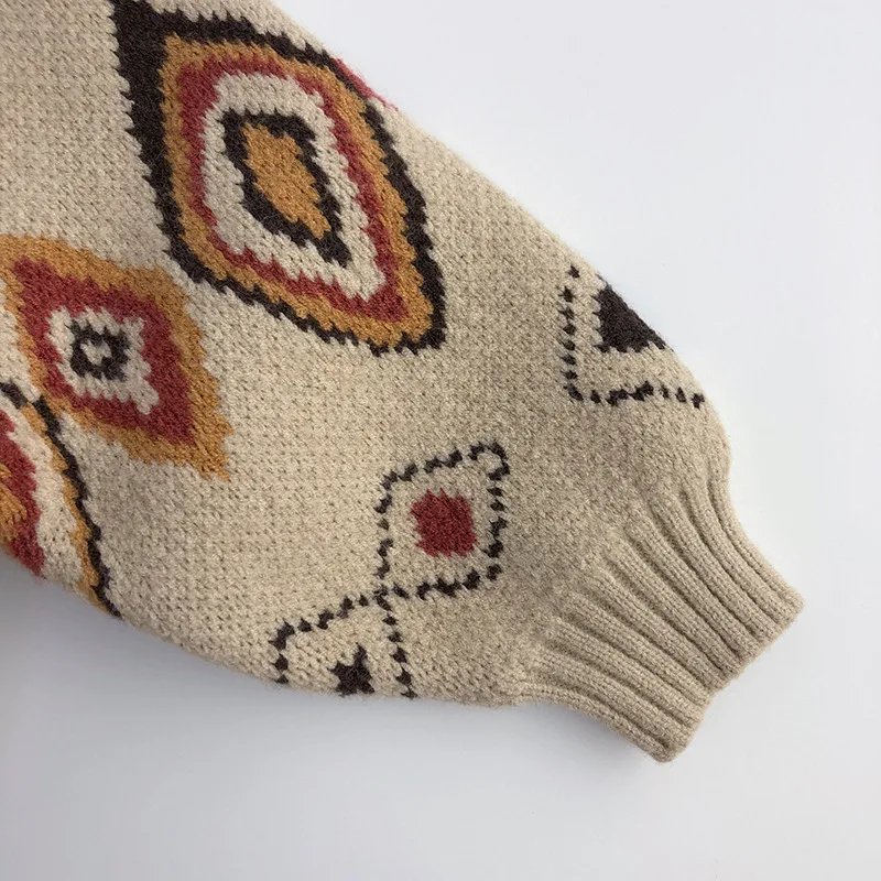LittleRetro – Lämmin ja tyylikäs – neulottu lasten villapaita, jossa on timanttikuvio