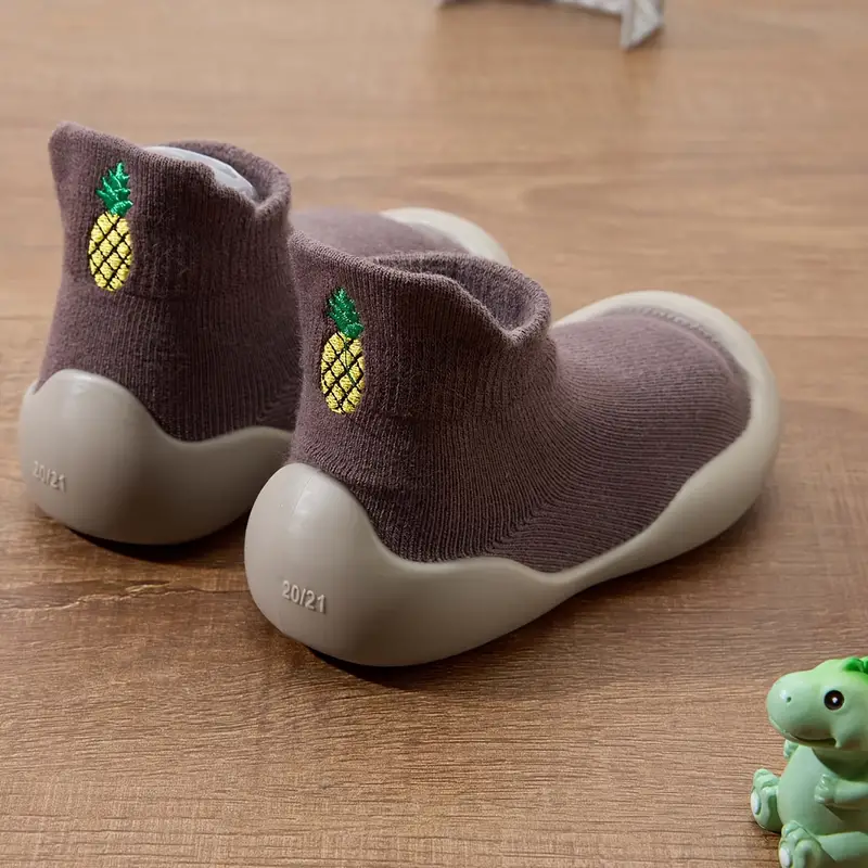 BareFoot – Luonnollinen kävely – vauvan kengät joustavalla pohjalla