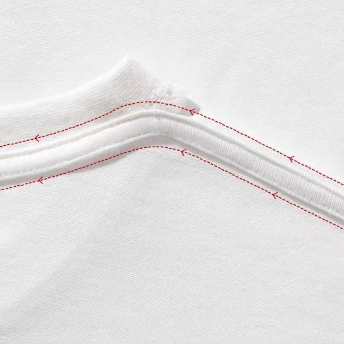 CuteStyle – Trendikäs ja mukava – T-paita, jossa on ylikokoinen sarjakuvapainatus