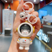 Thumbnail for Glowing Astronaut Charm – Söpö ja hohtava – Astronautti-laukun ripustin