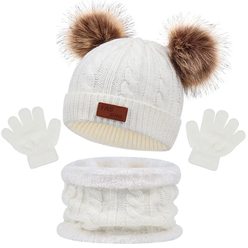 CozyPom –Lämmin & Pehmeä - Talvisetti, jossa on pipo, huivi ja hanskat