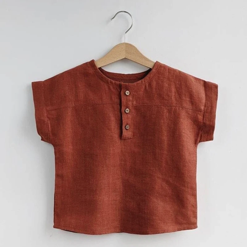 LittleClassic – Tyylikäs ja mukava – Poikien pellavapaita, jossa on napit