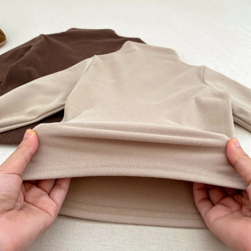 BabyBloom – Söpö ja mukava – pilkullinen haalari