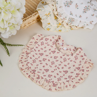 Thumbnail for BabyBloom – Söpö ja mukava – vauvan ruokalappu, jossa on röyhelöreuna