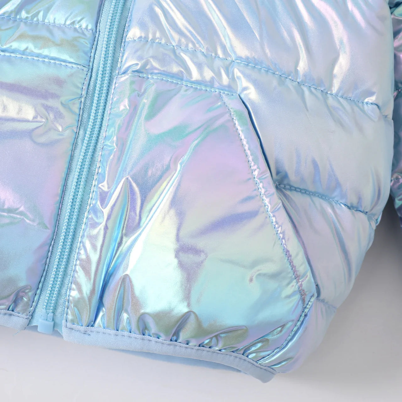 CuddleCoat  – Paksu toppatakki karhuhupulla