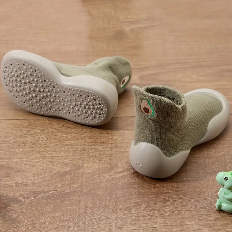 BareFoot – Luonnollinen kävely – vauvan kengät joustavalla pohjalla