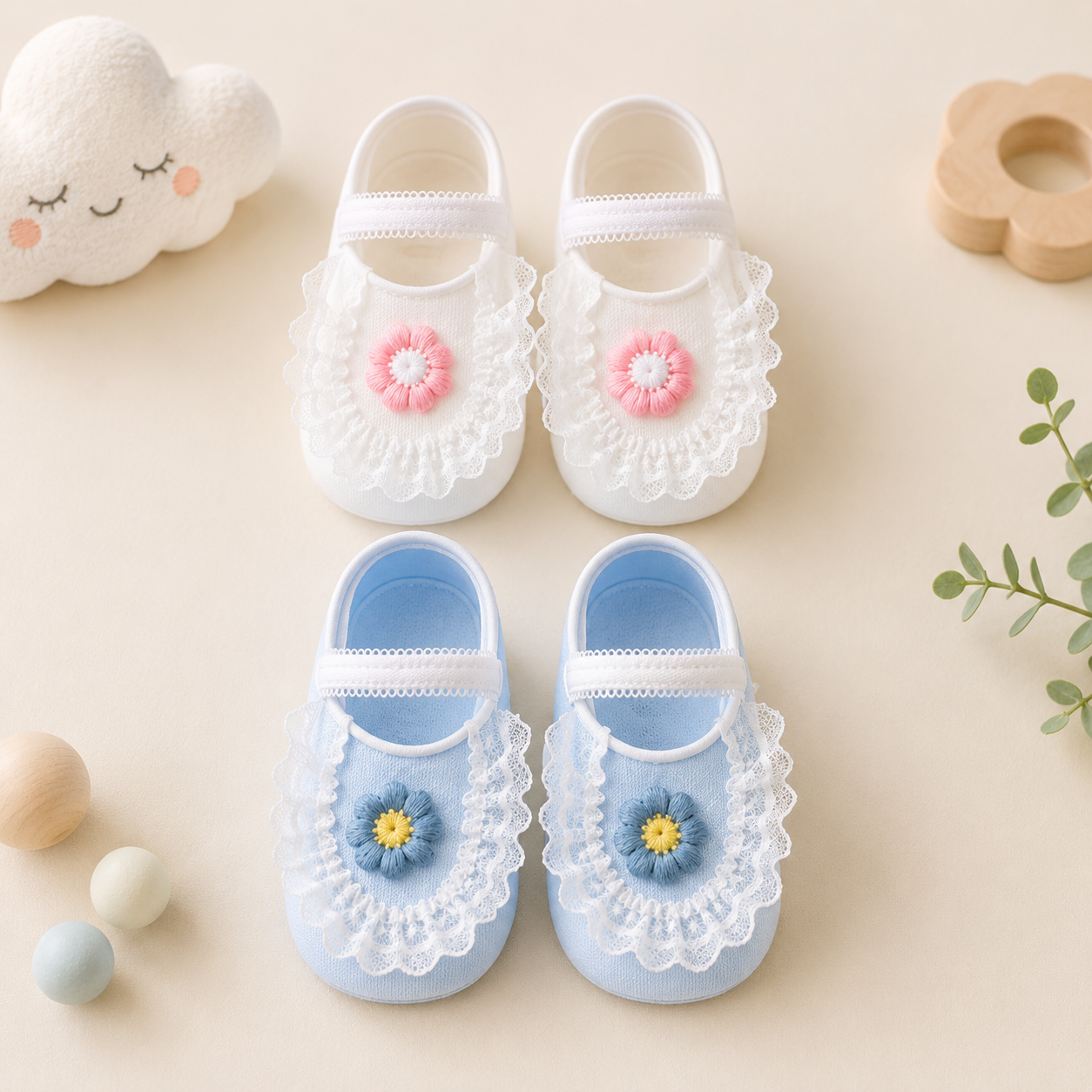 SweetFeet – Pehmeät ja suloiset – vauvasukat, joissa on kukkia ja pitsiä