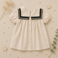 Thumbnail for Sailor Top – Tyylikäs ja mukava – paita, jossa on pitsiyksityiskohtia ja pussihihat
