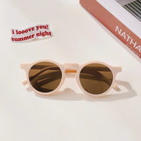Thumbnail for Colorful Kids Sun Shades – UV-suoja ja tyylikkyys – Lasten aurinkolasit