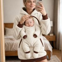 Thumbnail for MamaHug – Lämmin ja käytännöllinen – 2-in-1-huppari äidille ja vauvalle