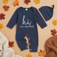 Thumbnail for CuddleBaby – Hei, olen uusi täällä – Vauvan haalari ja pipo -setti