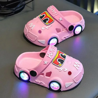 Thumbnail for GlowRun – Tyylikkäät ja hauskat – LED-autotossut
