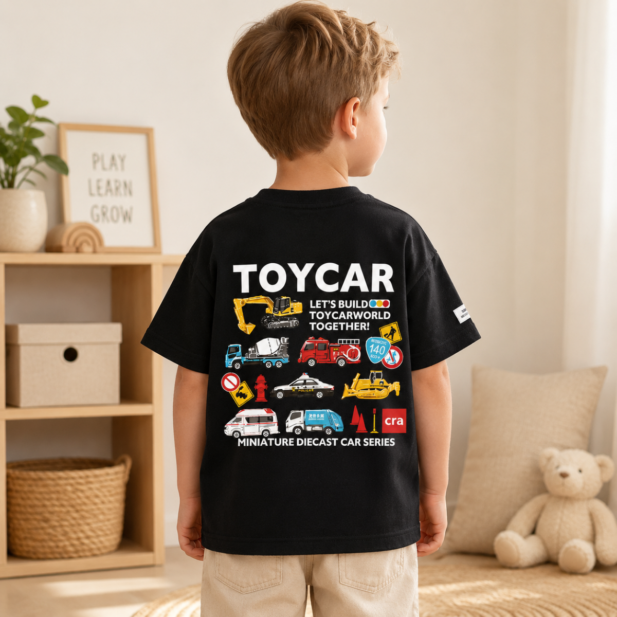PlayCars – Arjen vaatteet & Pehmeät – Lastenvaatteet, joissa on autokuvio