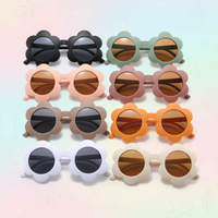 Thumbnail for Kids Sunglasses Set – UV-suoja ja hauskanpito – Lasten aurinkolasit