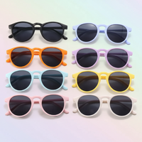 Thumbnail for Kids Sunglasses Set – UV-suoja ja hauskanpito – Lasten aurinkolasit