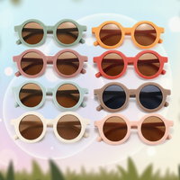 Thumbnail for Kids Sunglasses Set – UV-suoja ja hauskanpito – Lasten aurinkolasit