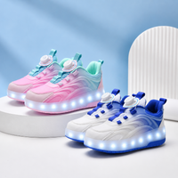 Thumbnail for Light-Up Skate Shoes – LED & mukavat – valaisevat rullasneakerit
