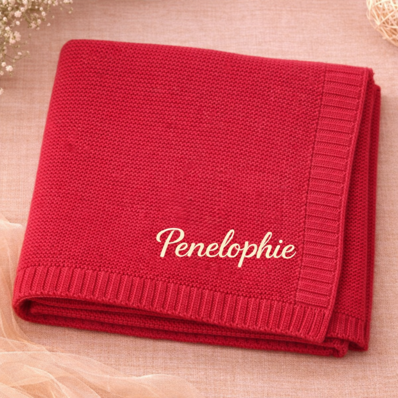 Personalized Baby Blanket – Pehmeä ja ainutlaatuinen – henkilökohtaisesti brodeerattu puuvillapeitto