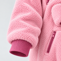 Thumbnail for MamaHug – Lämmin ja käytännöllinen – 2-in-1-huppari äidille ja vauvalle