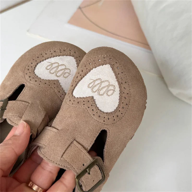 Barefoot – Nahka & Barefoot – Lasten kenkä pehmeällä pohjalla