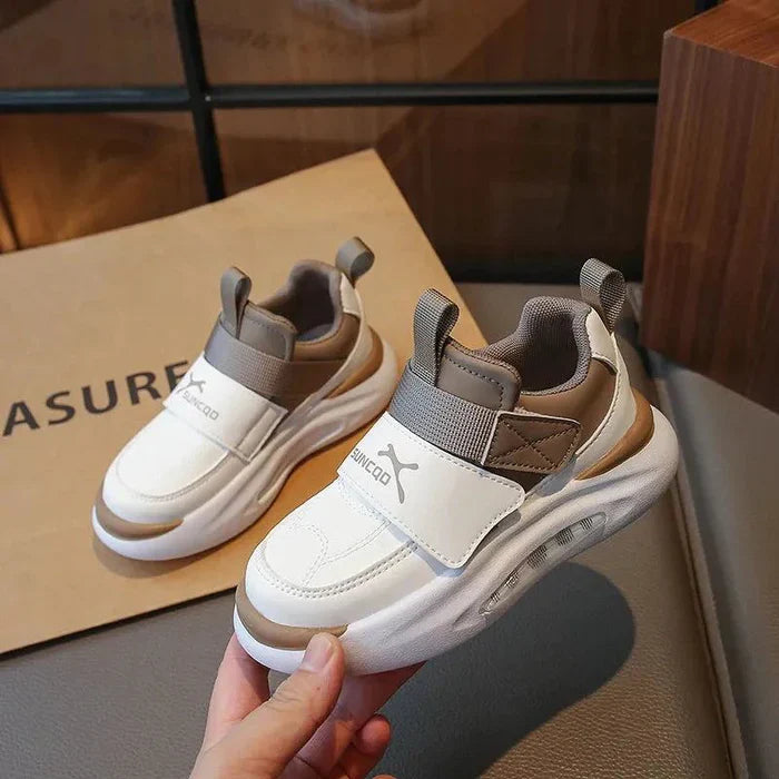 KidStride – Trendikkäät ja toimivat – tarranauhalla suljettavat lenkkarit