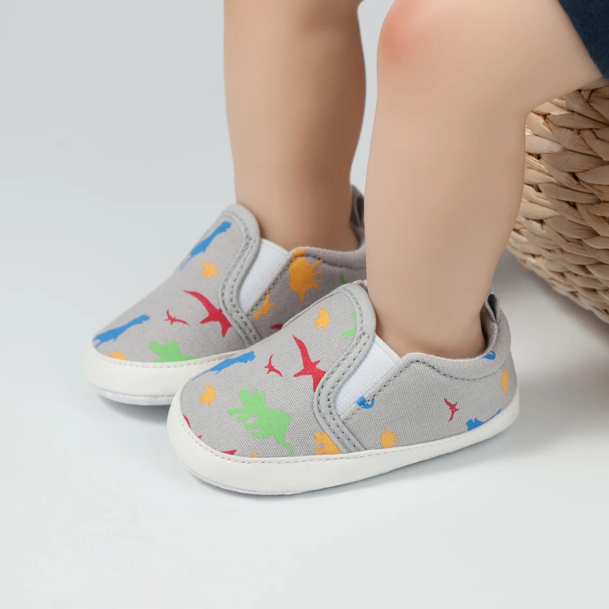 TinySteps – Turvalliset ja leikkisät – vauvojen liukumattomat slip-on-lenkkarit