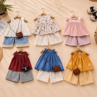 Thumbnail for Sleeveless Tops & Pants – Pehmeä ja tyylikäs – Lasten vaatteiden kesäsetti