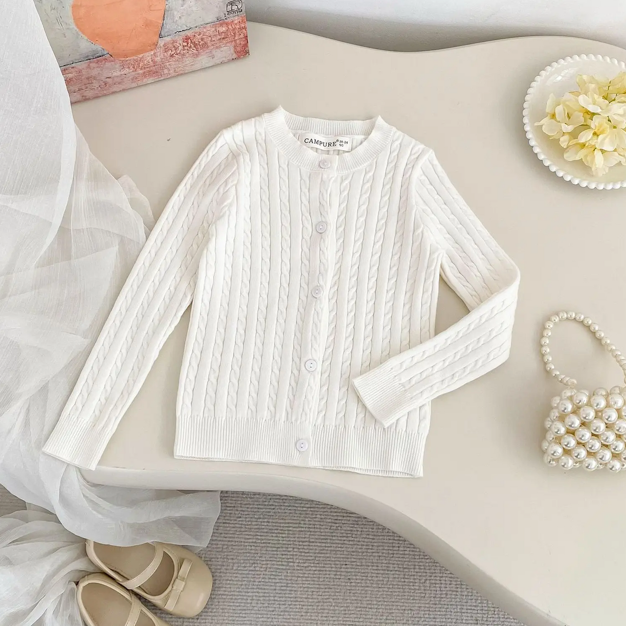 CozyBelle – Elegantti ja lämmin – neulottu neuletakki, jossa on napit