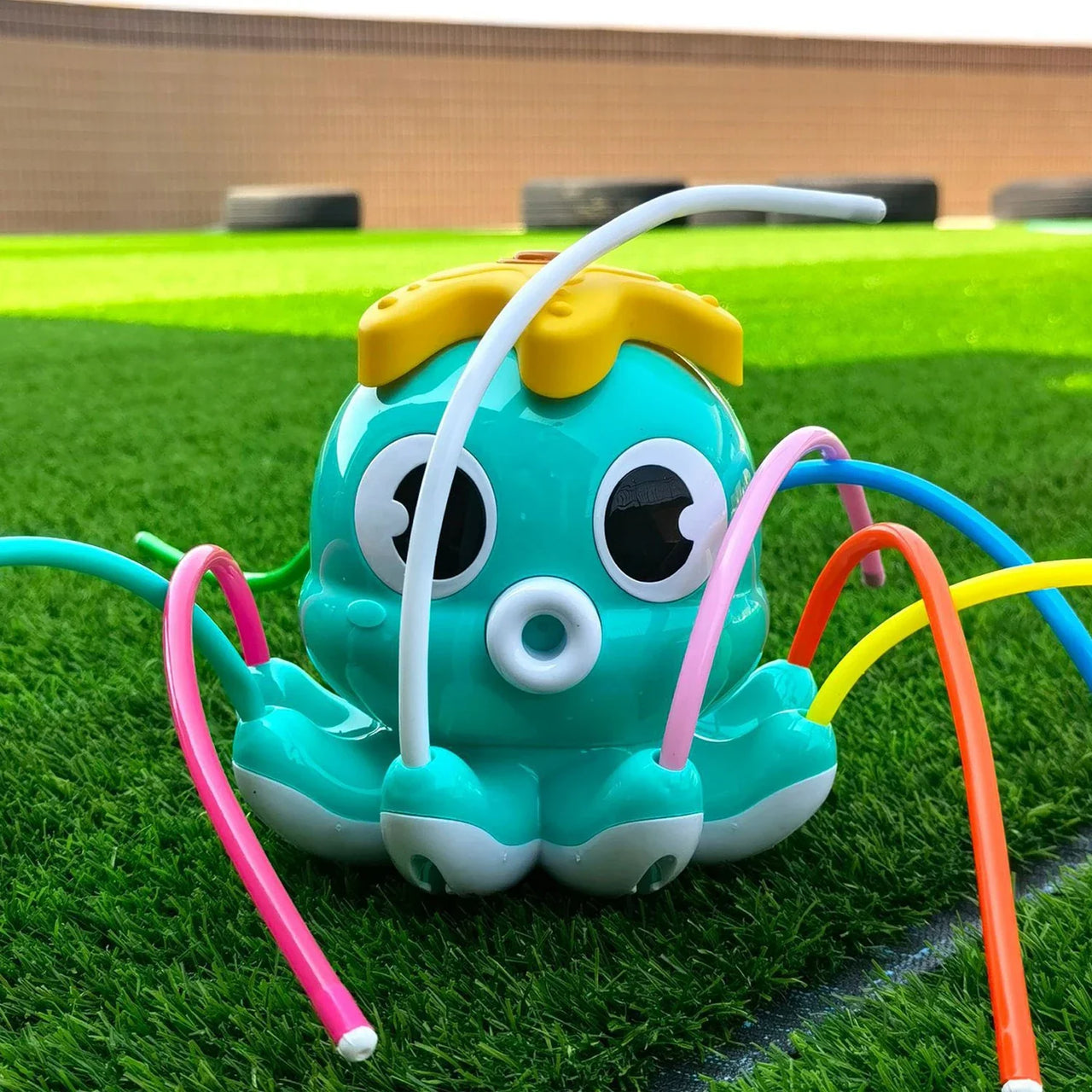 Octopus Sprinkler™ – Vesisuihkuja mustekalan kanssa - Sprinkleri / sadettaja
