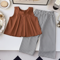 Thumbnail for Sleeveless Tops & Pants – Pehmeä ja tyylikäs – Lasten vaatteiden kesäsetti