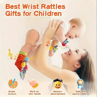 Thumbnail for Wrist Rattle and Socks – Motoriset taidot ja leikki – Vauvan helistimet (4 kpl:n sarja)