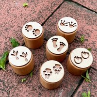 Thumbnail for WoodStamp – Montessori & Luovuus – 6 kpl puisia savileimasimia
